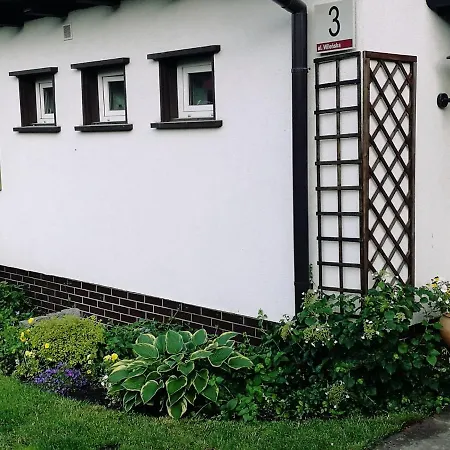 Semesterbostad Art House- Dom Z Duzym Ogrodem Gdańsk